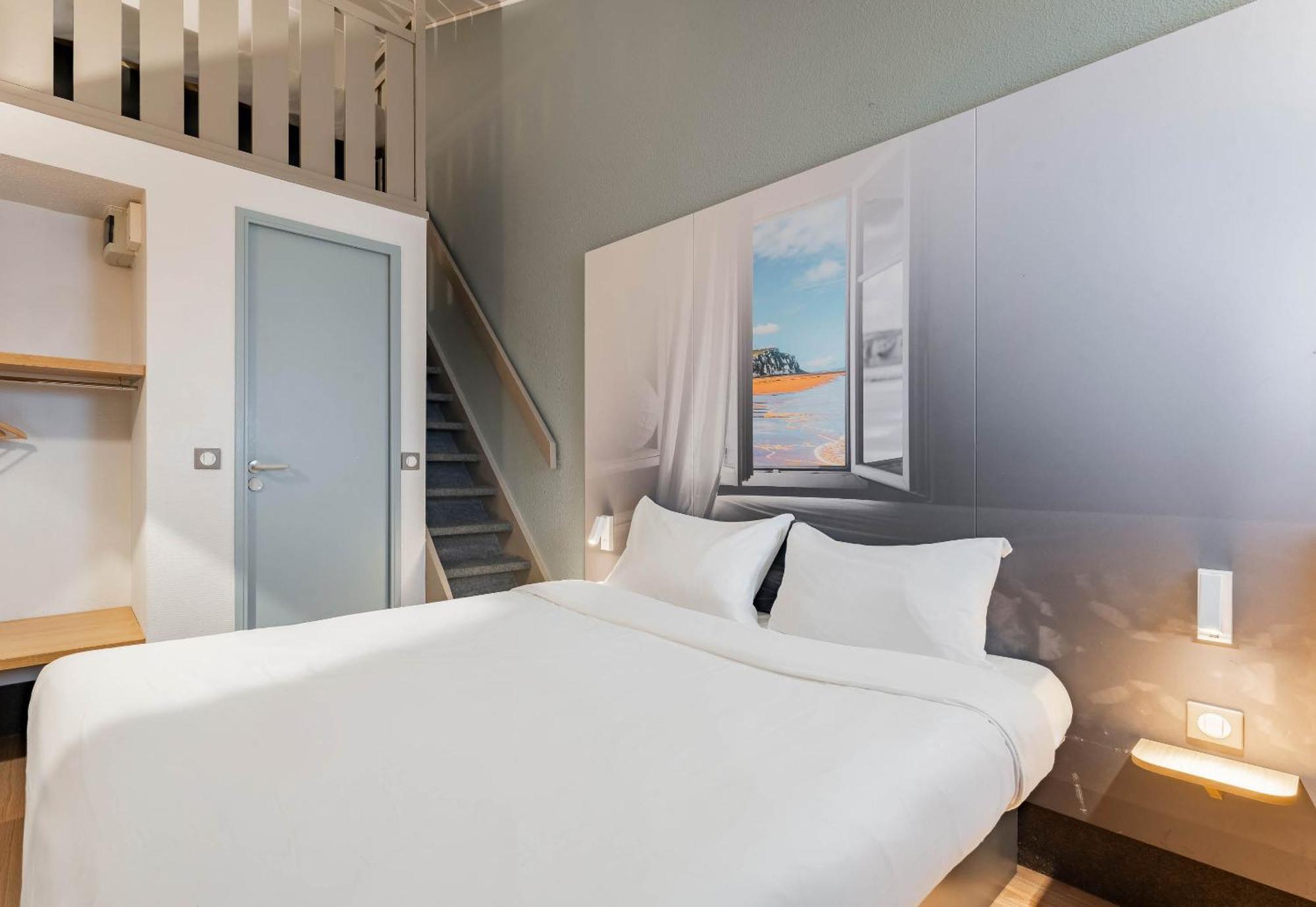 B&B Hotel Calais Coquelles Tunnel Sous La Manche Exterior foto